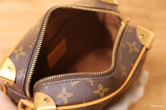 TRUNK SOFT LOUIS VUITTON MINI 0824